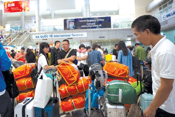 Thêm nhiều du khách Trung Quốc đến thăm Việt Nam qua các chuyến bay thuê bao